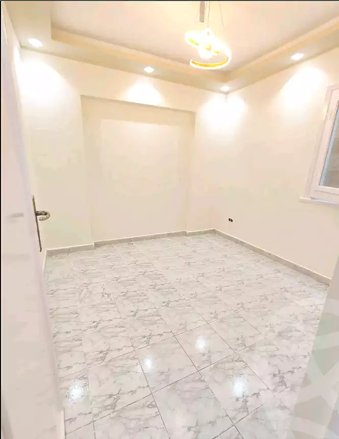https://aqarmap.com.eg/ar/listing/7326914-for-sale-alexandria-al-agamy-shataa-el-nakheel