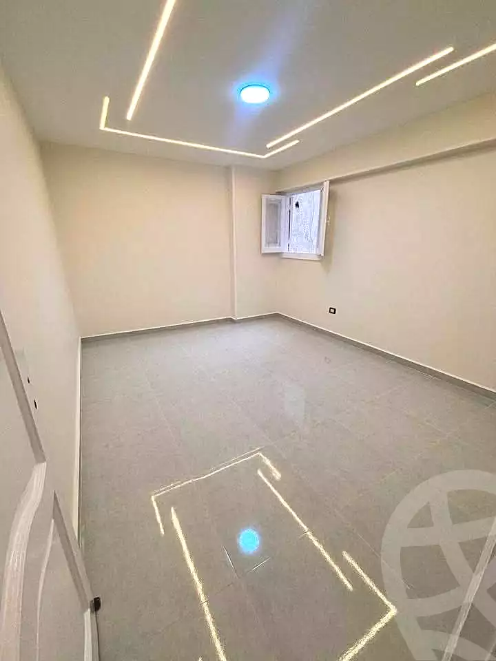 https://aqarmap.com.eg/ar/listing/7326938-for-sale-alexandria-sydy-bshr-sydy-bshr-bhry-amr-el-nogomy-st