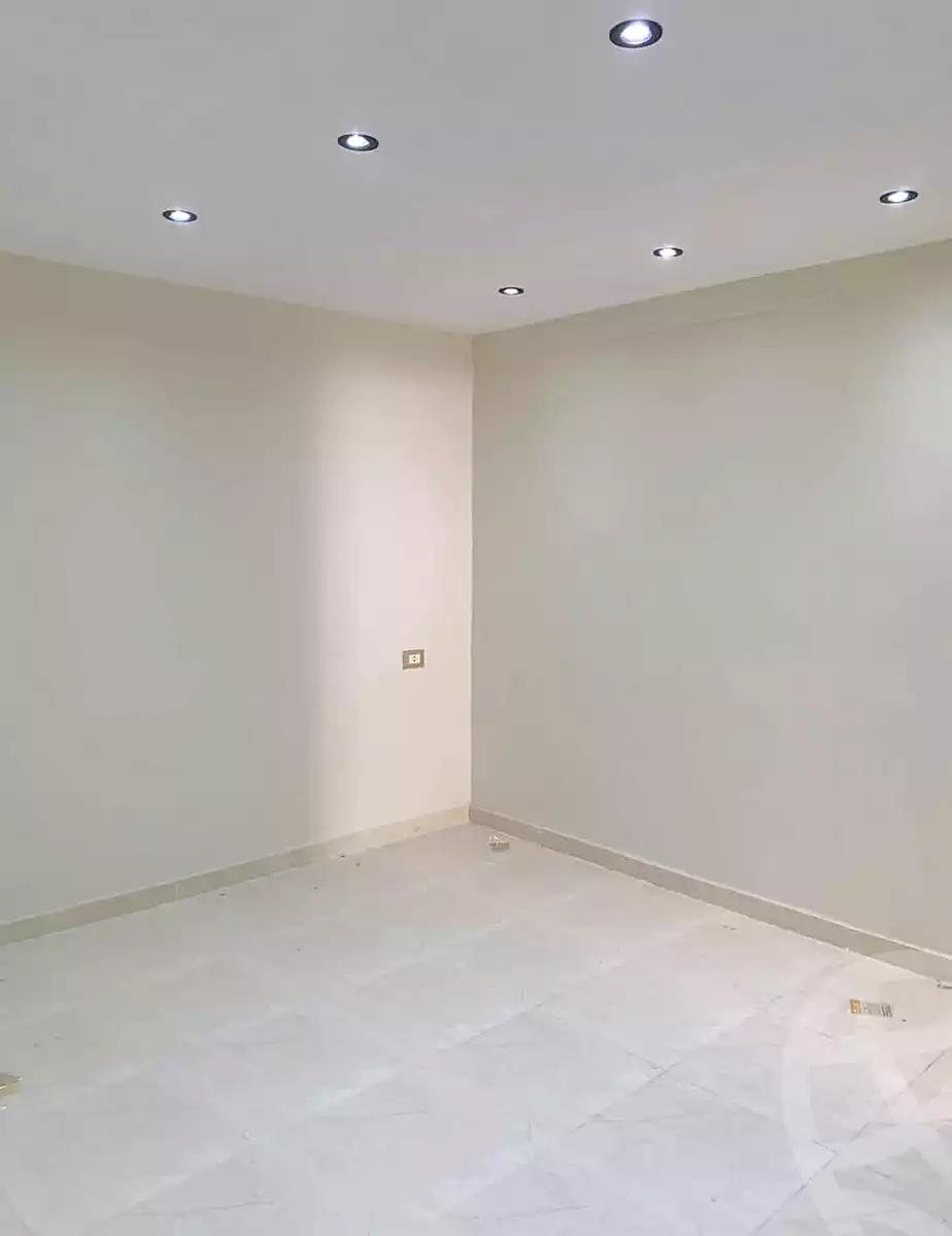 https://aqarmap.com.eg/ar/listing/7327100-for-sale-alexandria-miami-45-street