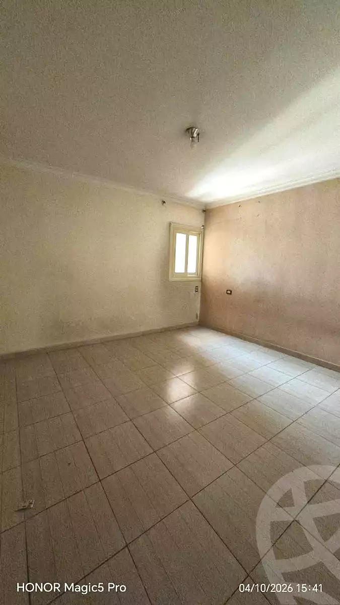 https://aqarmap.com.eg/ar/listing/7327218-for-rent-cairo-helwan-ahmed-enci-st