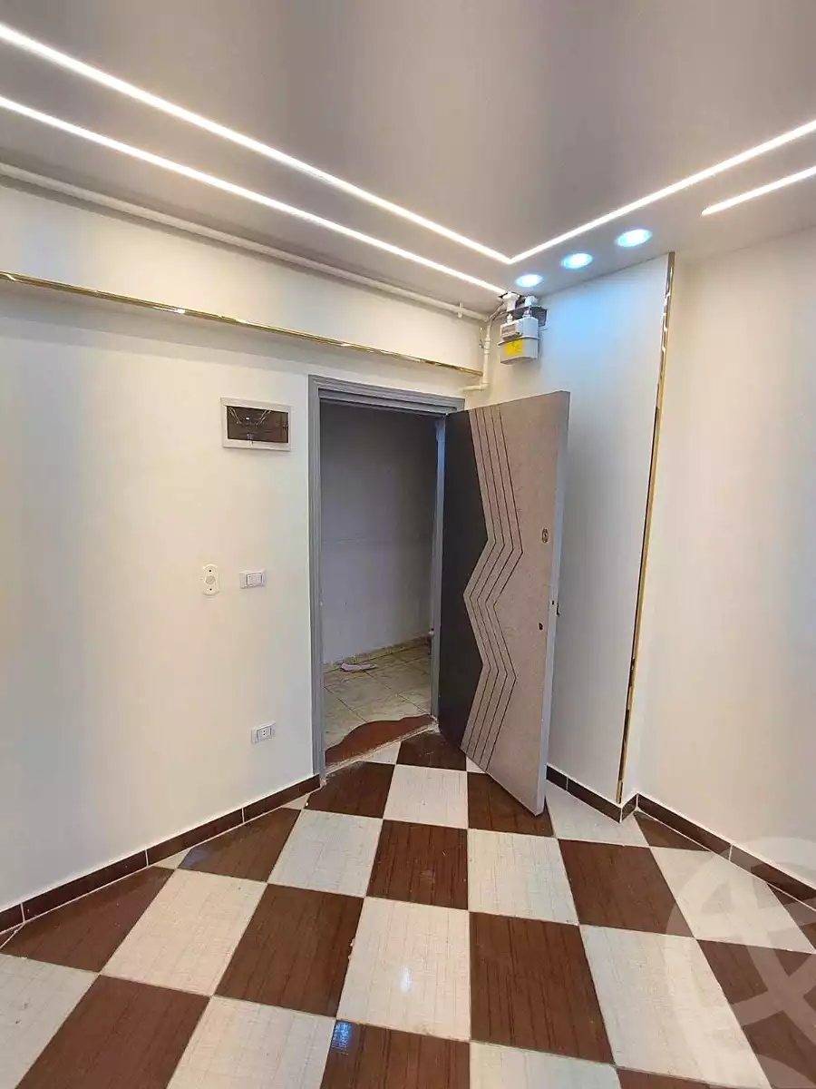 https://aqarmap.com.eg/ar/listing/7327701-for-sale-alexandria-sydy-bshr-sydy-bshr-bhry-shr-mhmwd-l-yswy
