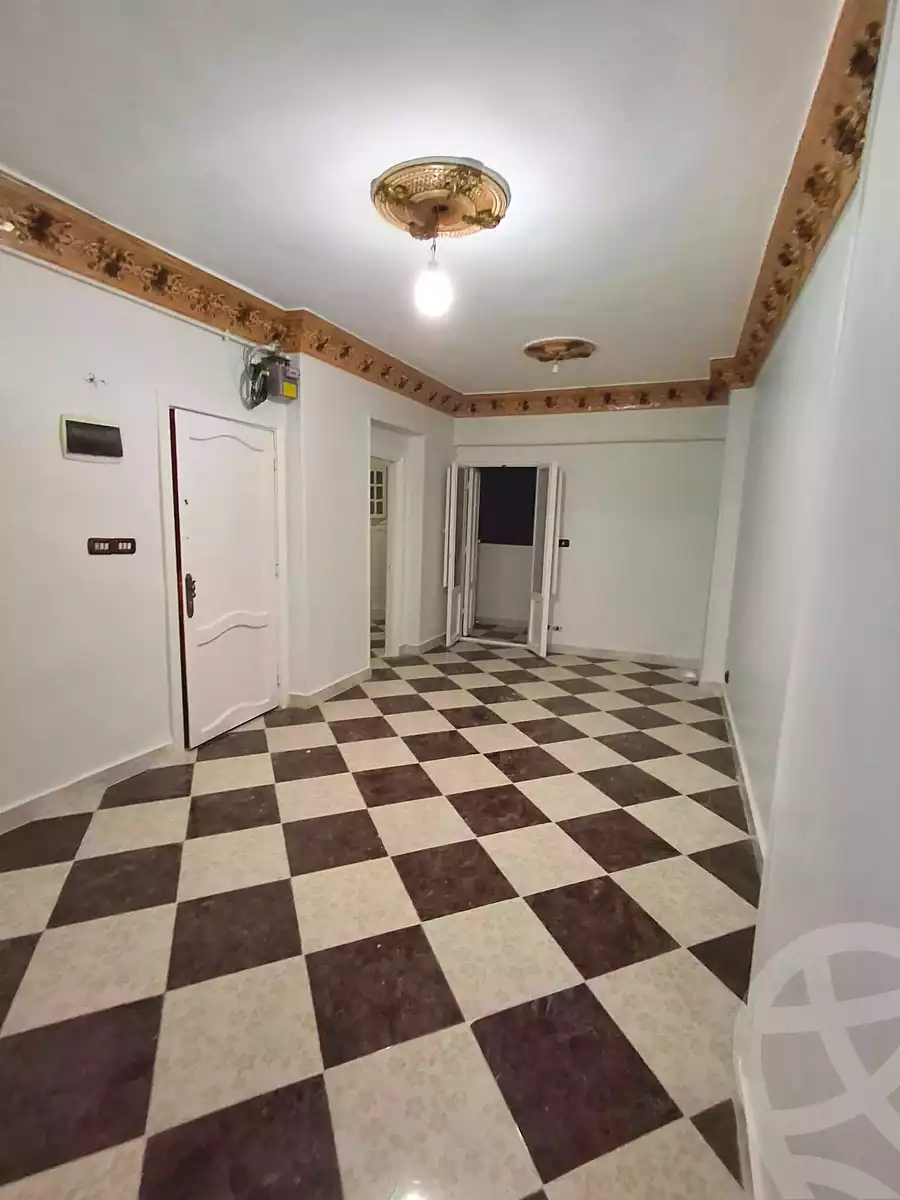 https://aqarmap.com.eg/en/listing/7327714-for-sale-alexandria-lsywf-el-falki