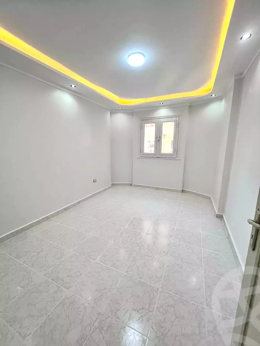 https://aqarmap.com.eg/en/listing/7328047-for-sale-alexandria-al-agamy-shataa-el-nakheel