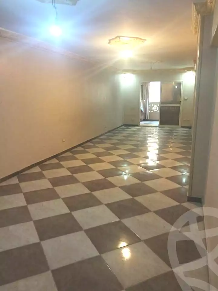 https://aqarmap.com.eg/ar/listing/7328441-for-rent-alexandria-new-miami