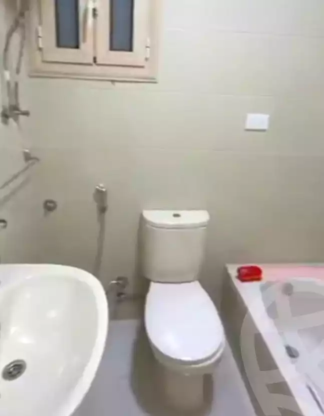 https://aqarmap.com.eg/ar/listing/7328728-for-sale-alexandria-sydy-bshr-sydy-bshr-bhry-shr-khld-bn-lwlyd