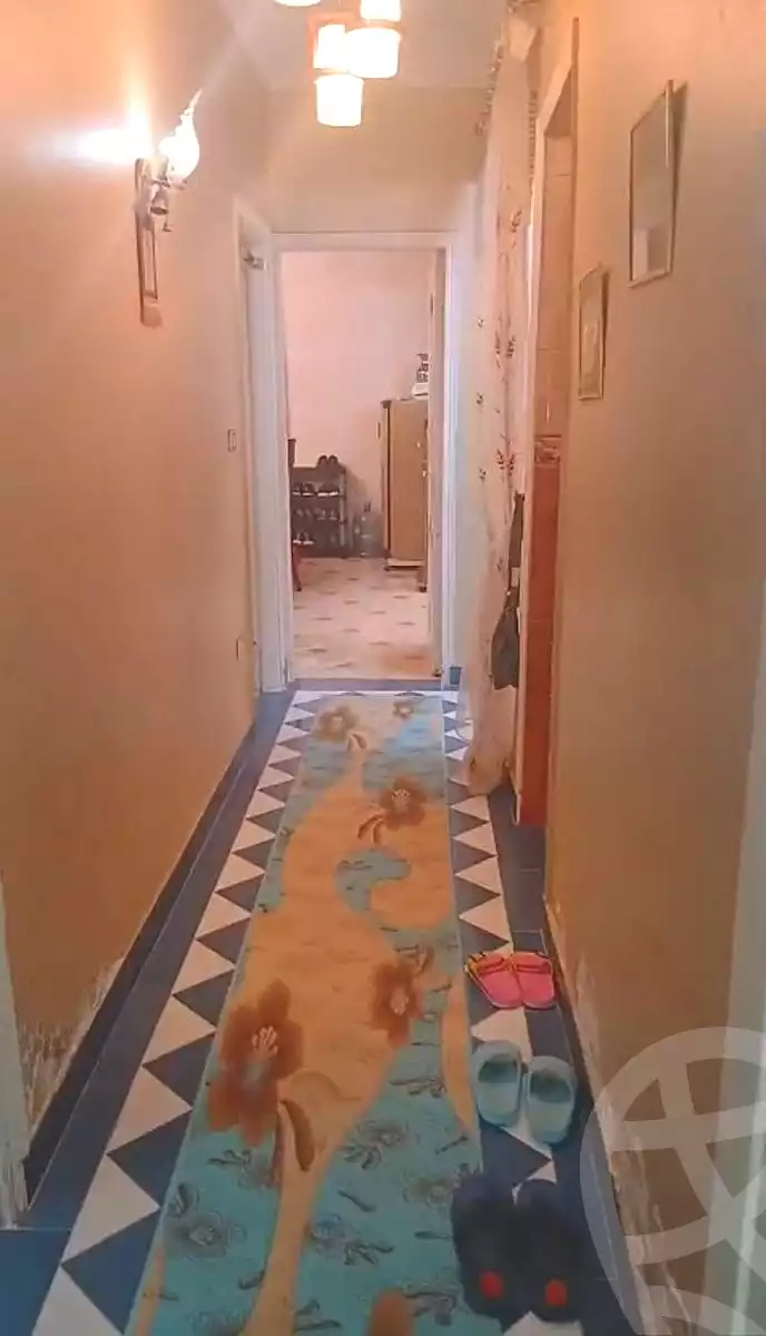 https://aqarmap.com.eg/en/listing/7328856-for-sale-cairo-faisal-kafr-tohormos-queen-nazli-st