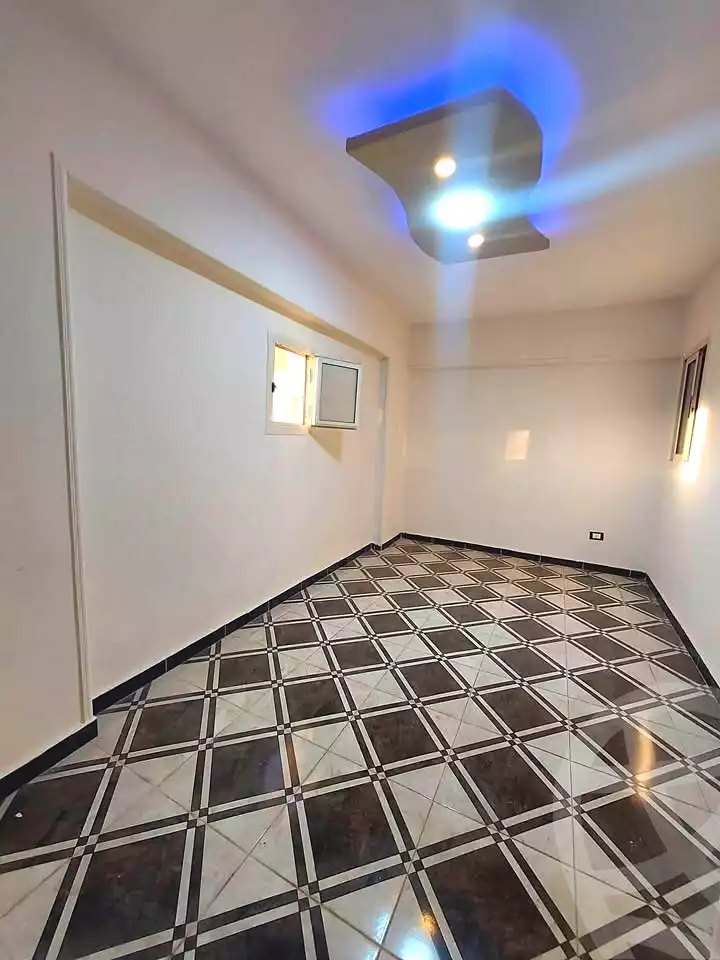 https://aqarmap.com.eg/ar/listing/7329534-for-sale-alexandria-lsywf-el-falki