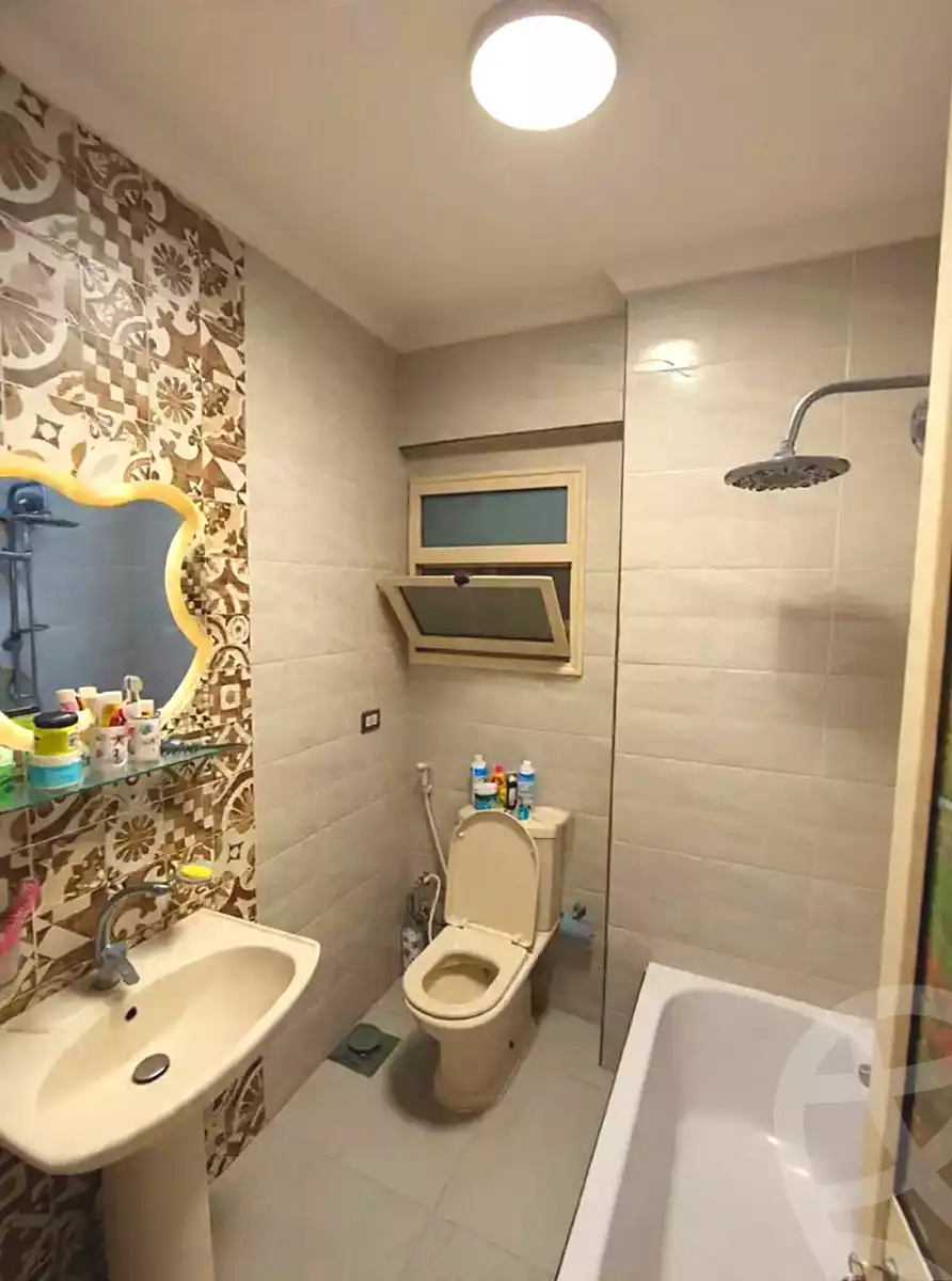 https://aqarmap.com.eg/ar/listing/7329641-for-sale-alexandria-lsywf-city-light-compound
