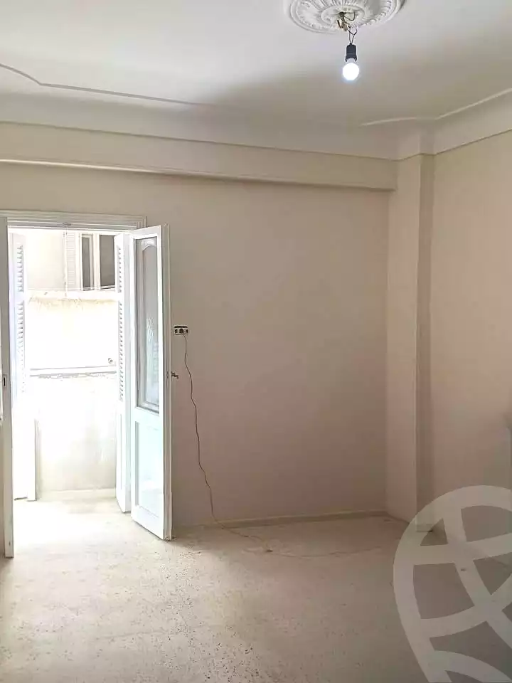 https://aqarmap.com.eg/ar/listing/7329637-for-sale-alexandria-al-agamy-el-hanouvel-al-haded-we-al-soulb-st