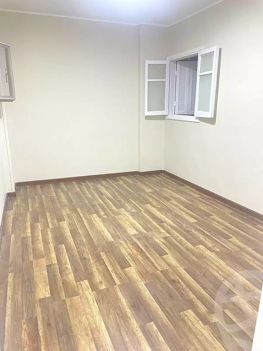 https://aqarmap.com.eg/en/listing/7329741-for-sale-alexandria-sydy-bshr-sydy-bshr-bhry-street-16