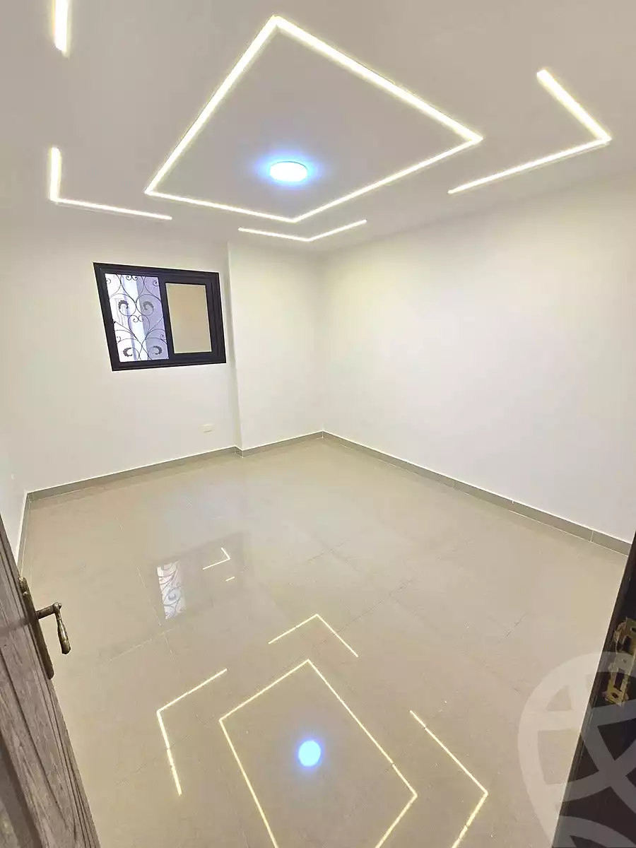 https://aqarmap.com.eg/ar/listing/7329756-for-sale-alexandria-sydy-bshr-sydy-bshr-bhry-shr-mhmwd-l-yswy