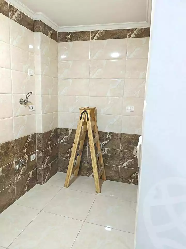 https://aqarmap.com.eg/ar/listing/7329818-for-rent-alexandria-lsywf-el-seyouf-bahri-abd-el-salam-aref-st