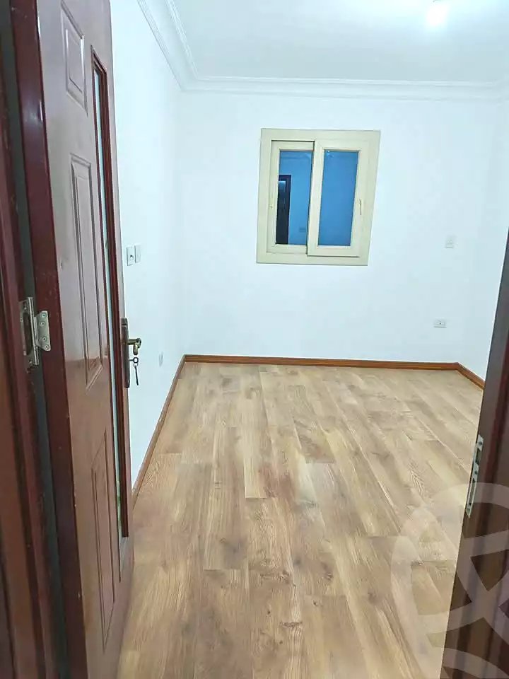 https://aqarmap.com.eg/ar/listing/7329818-for-rent-alexandria-lsywf-el-seyouf-bahri-abd-el-salam-aref-st