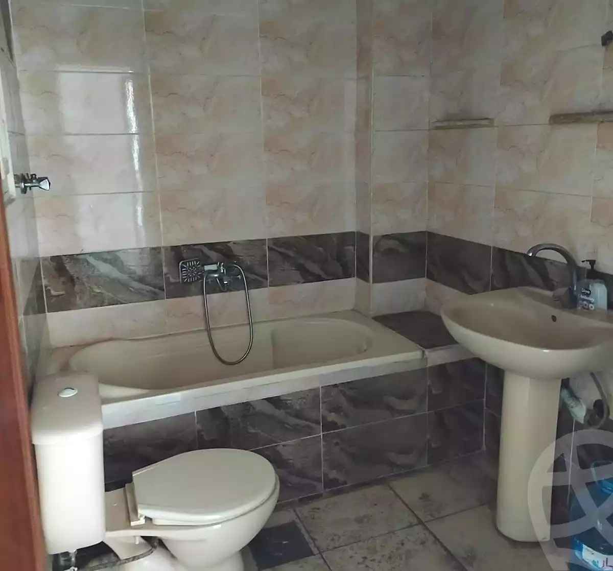 https://aqarmap.com.eg/ar/listing/7329830-for-rent-cairo-el-haram
