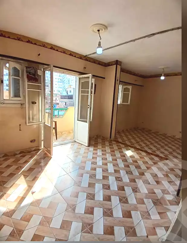 https://aqarmap.com.eg/ar/listing/7329850-for-sale-alexandria-sydy-bshr-sydy-bshr-bhry-gamal-abd-el-nasir-st