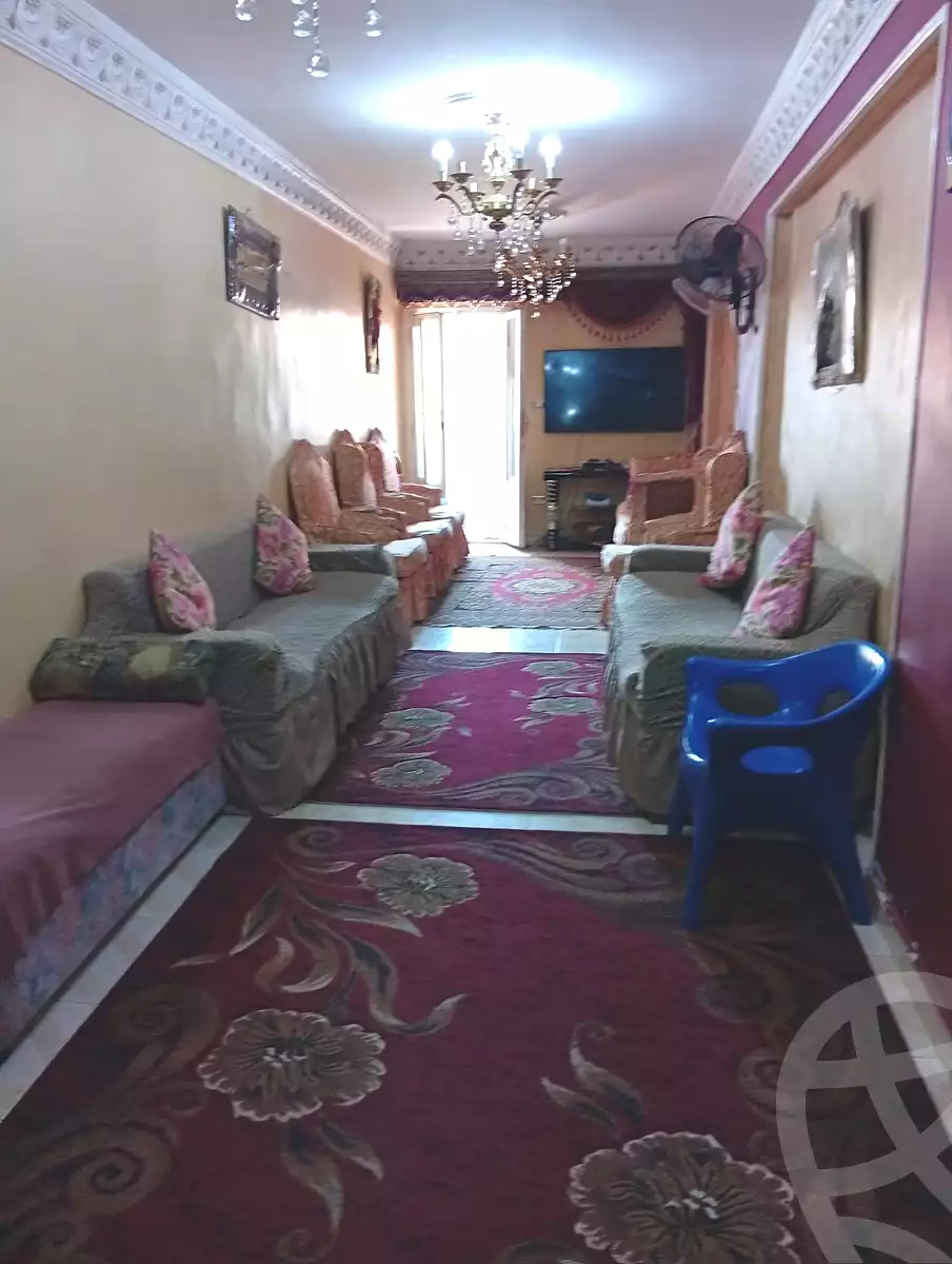 https://aqarmap.com.eg/ar/listing/7329867-for-sale-alexandria-alhadara-new-el-hadra