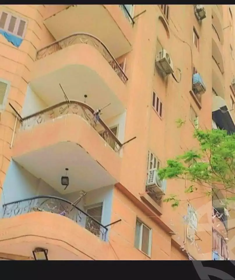https://aqarmap.com.eg/ar/listing/7329895-for-sale-cairo-faisal-hassan-mohamed-st
