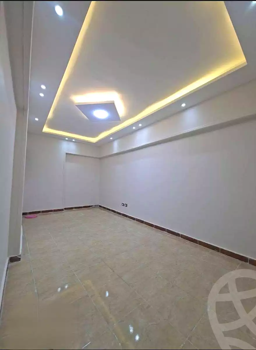 https://aqarmap.com.eg/ar/listing/7330050-for-sale-alexandria-miami-street-57