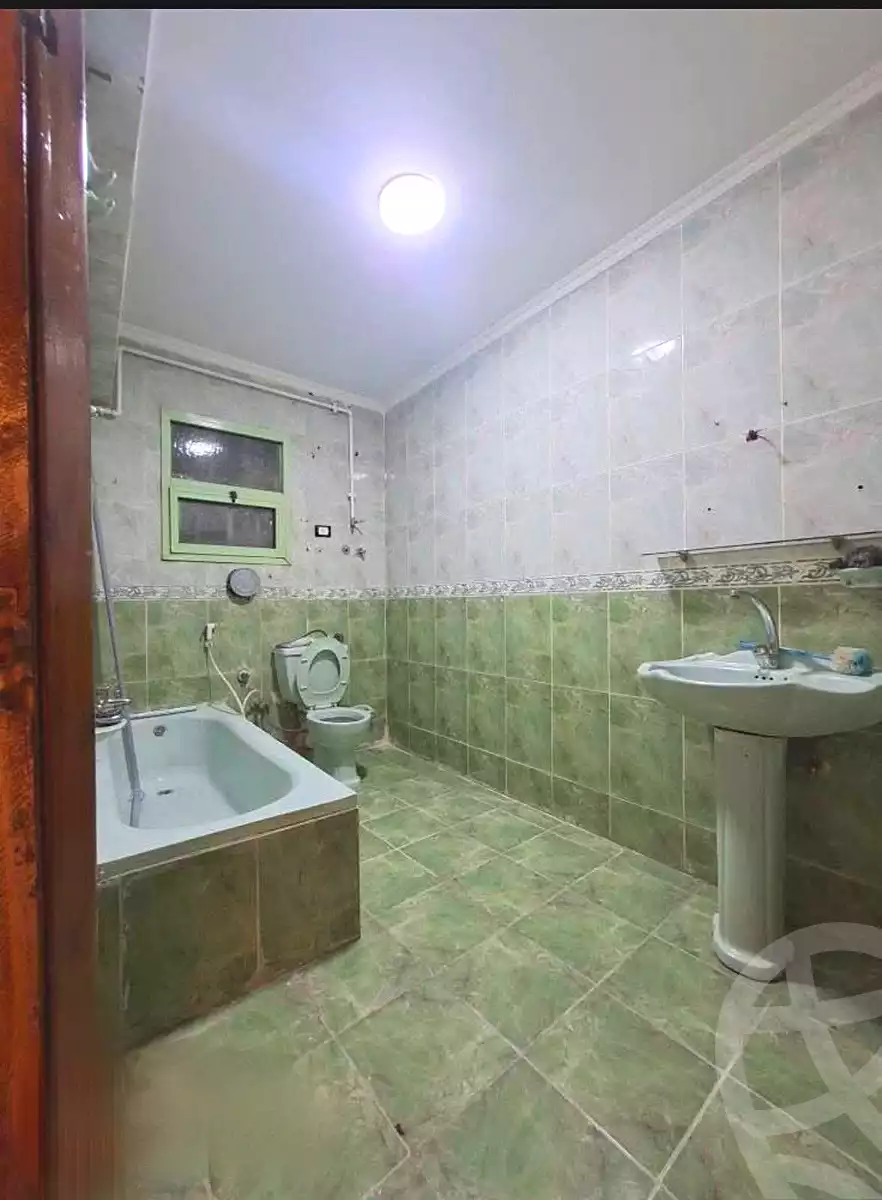https://aqarmap.com.eg/ar/listing/7330050-for-sale-alexandria-miami-street-57