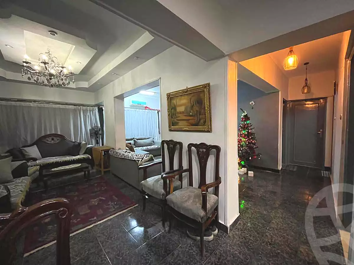 https://aqarmap.com.eg/en/listing/7330087-for-sale-cairo-helwan-mnshy-yn-hlwn-rael-st