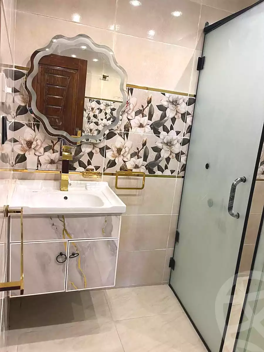 https://aqarmap.com.eg/ar/listing/7330219-for-sale-cairo-ain-shams-ahmed-esmat-st