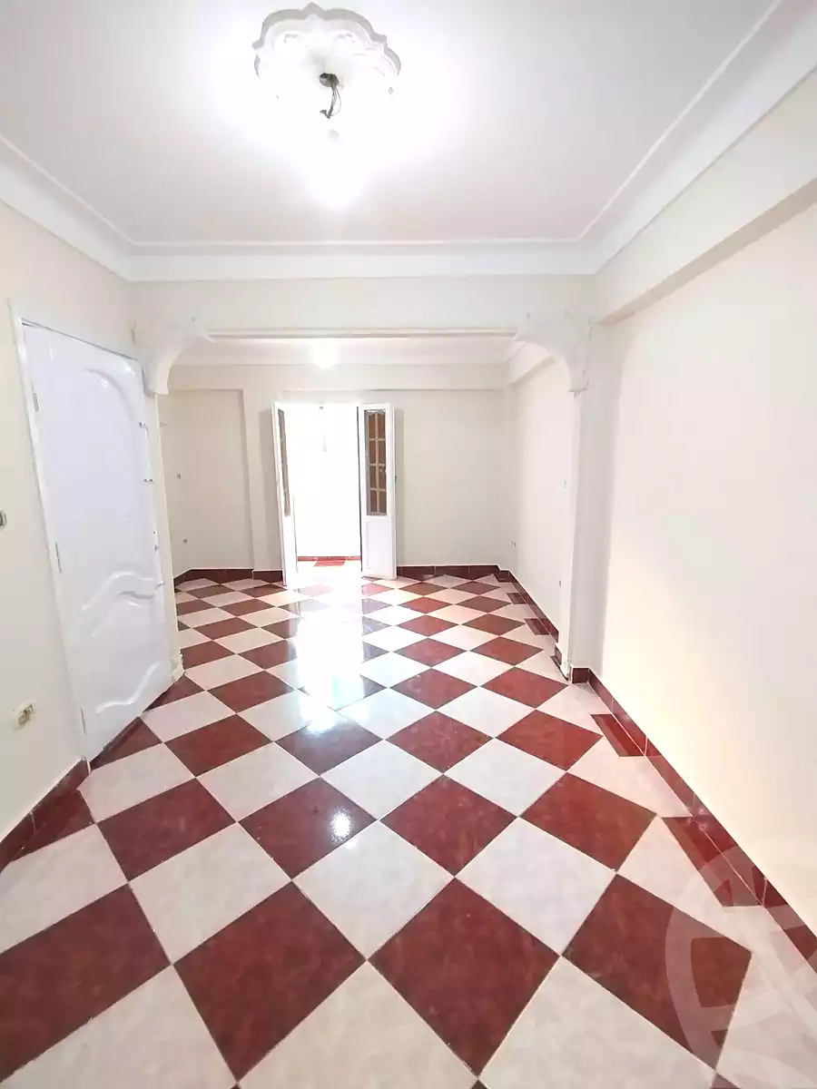 https://aqarmap.com.eg/ar/listing/7330241-for-sale-alexandria-lsywf-el-falki