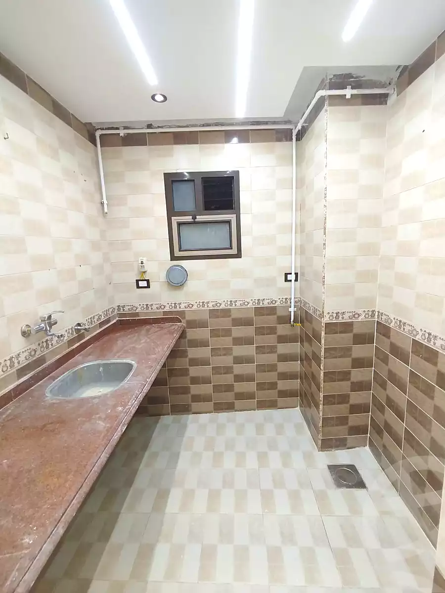 https://aqarmap.com.eg/ar/listing/7330398-for-sale-alexandria-lsywf-el-falki