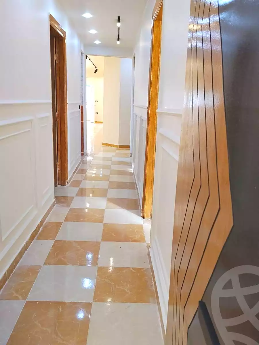 https://aqarmap.com.eg/en/listing/7330429-for-sale-alexandria-al-agamy-bw-ywsf