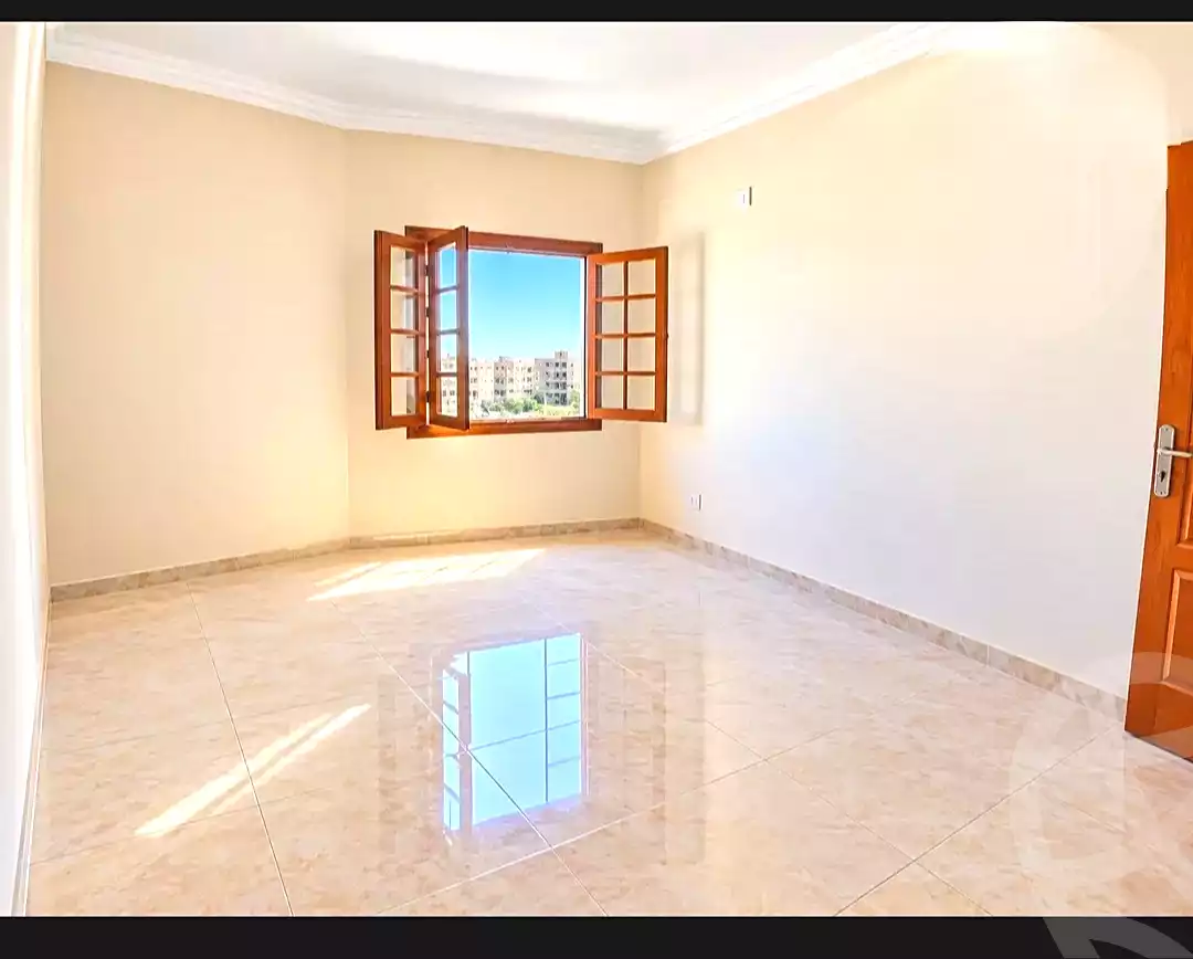 https://aqarmap.com.eg/en/listing/7330432-for-sale-alexandria-moharram-bey