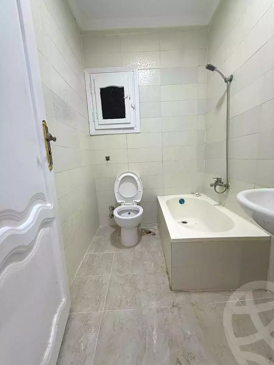 https://aqarmap.com.eg/en/listing/7330466-for-sale-alexandria-al-agamy