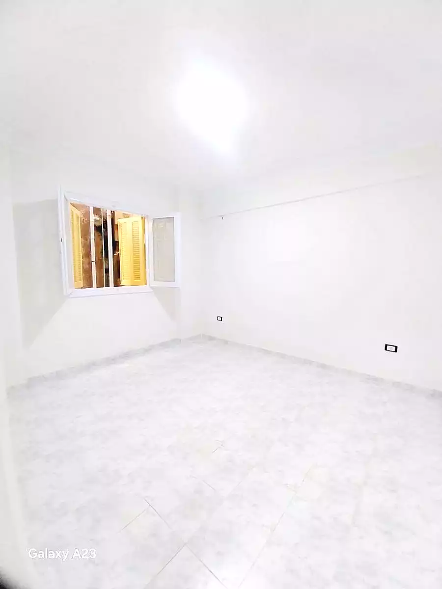 https://aqarmap.com.eg/ar/listing/7330713-for-sale-alexandria-al-agamy-shataa-el-nakheel