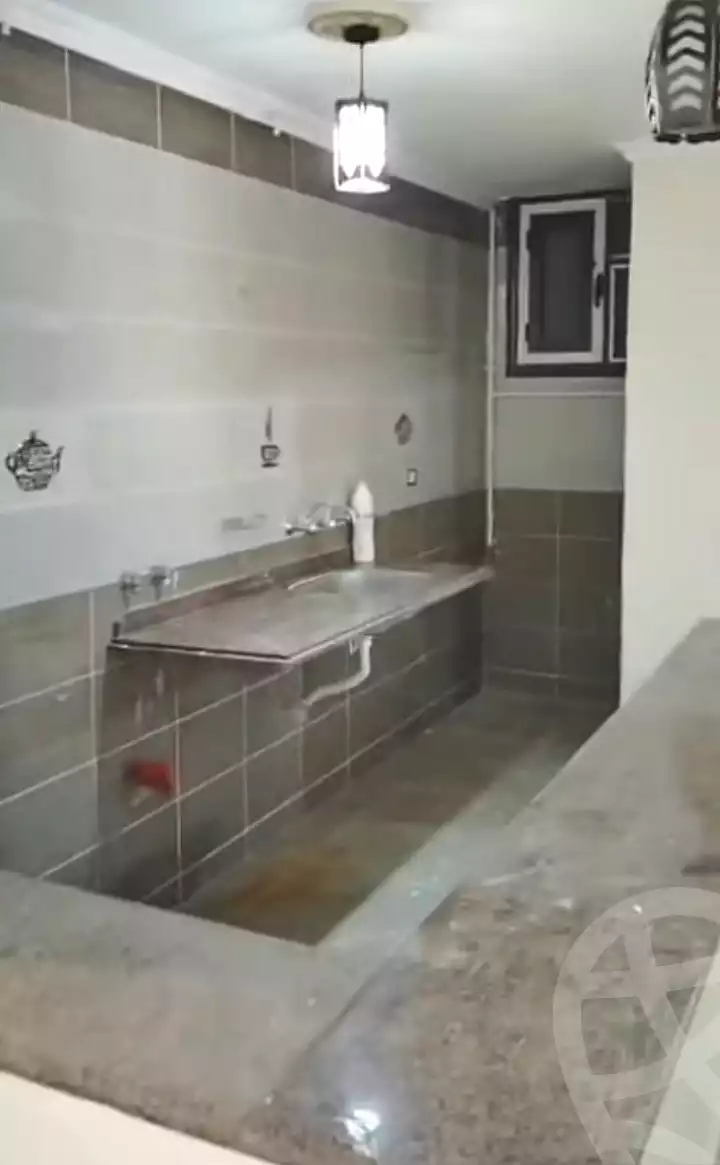 https://aqarmap.com.eg/ar/listing/7330810-for-rent-alexandria-new-miami