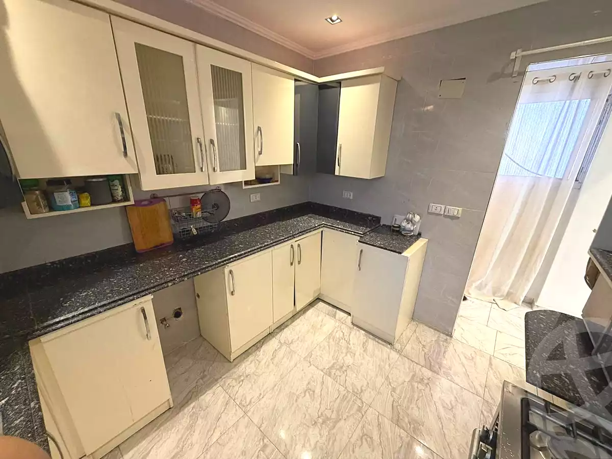 https://aqarmap.com.eg/ar/listing/7330821-for-sale-cairo-helwan-mohamed-sayed-ahmed-st