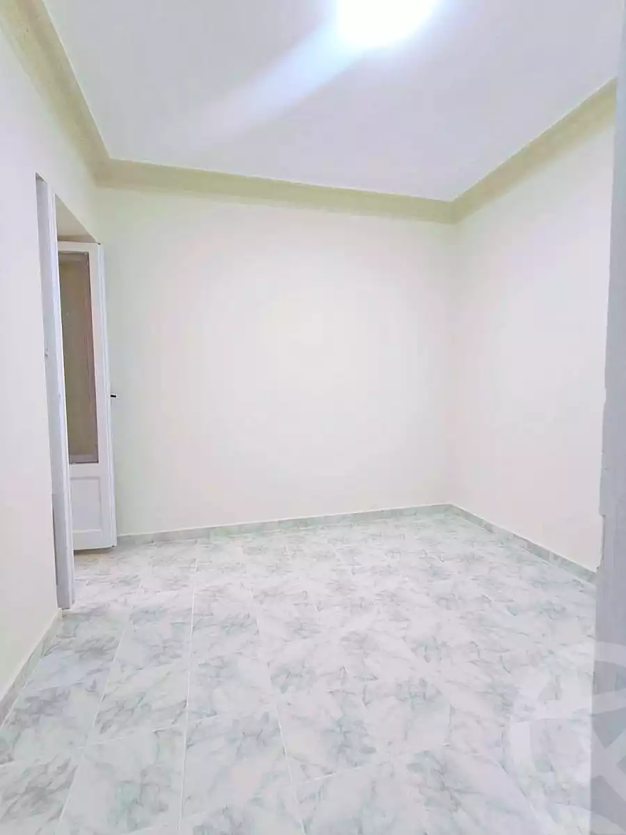 https://aqarmap.com.eg/ar/listing/7330936-for-sale-alexandria-al-agamy-shataa-el-nakheel