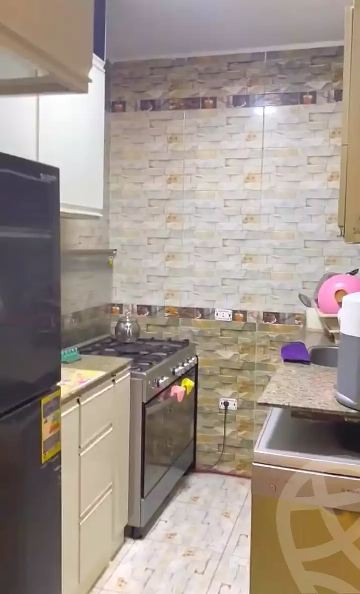 https://aqarmap.com.eg/en/listing/7331038-for-sale-cairo-ain-shams-ahmed-esmat-st