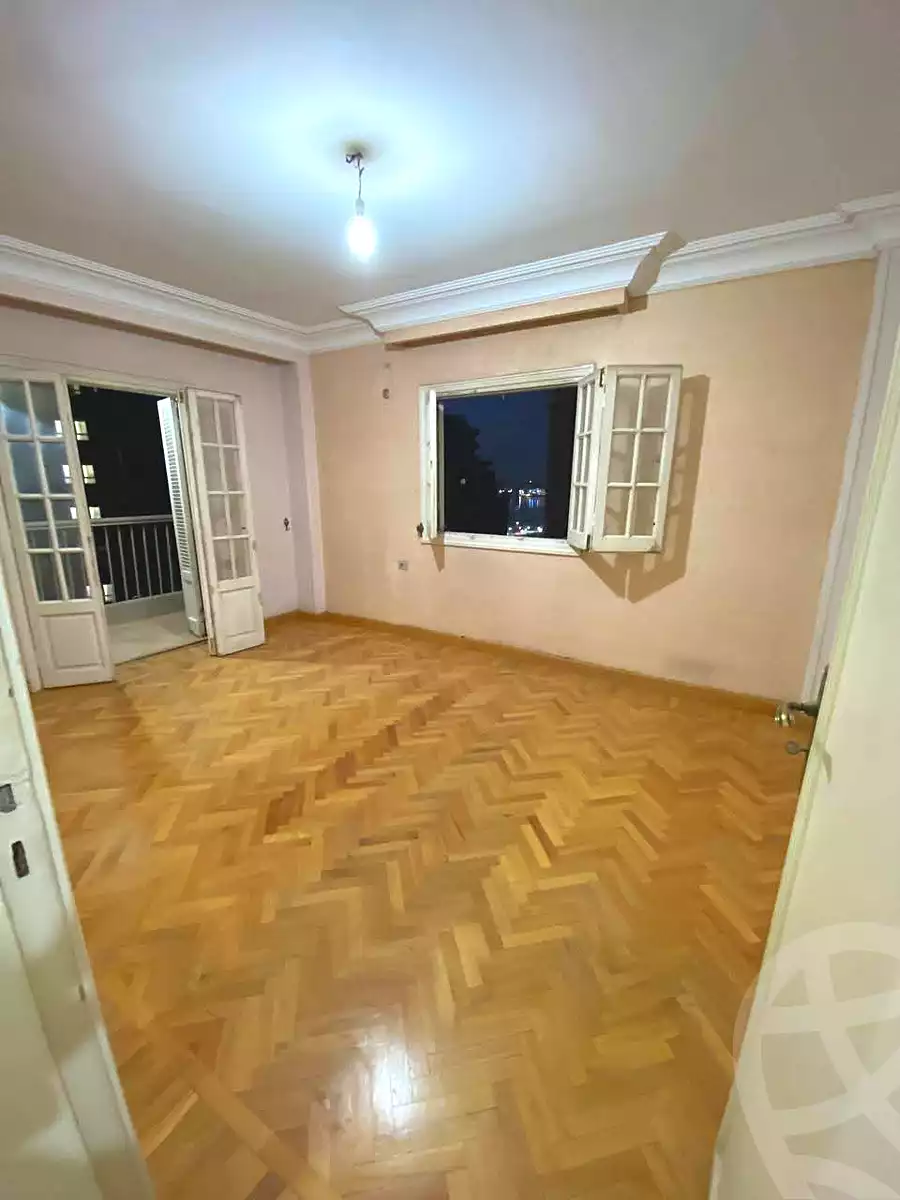 https://aqarmap.com.eg/en/listing/7331107-for-rent-cairo-shoubra-el-khalafwai-dolenat-st