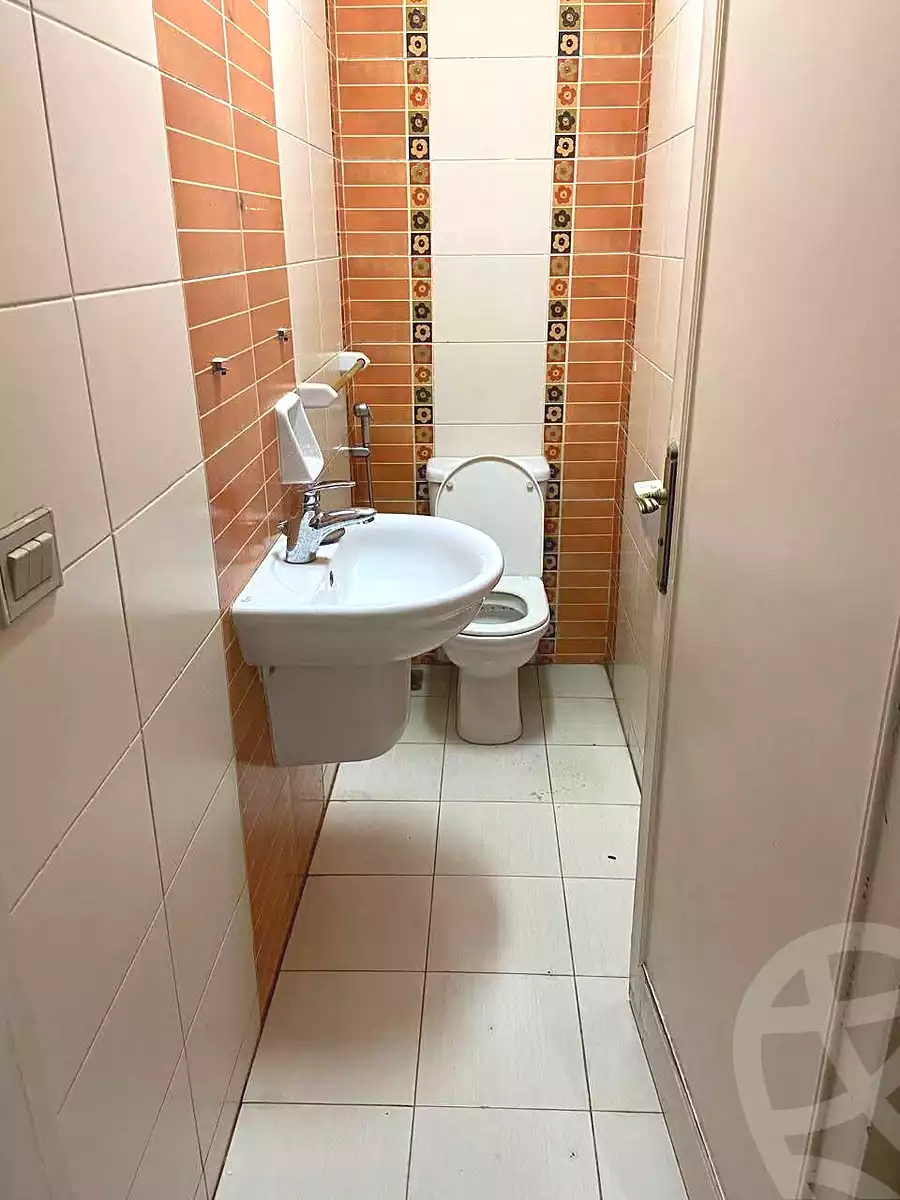 https://aqarmap.com.eg/en/listing/7331107-for-rent-cairo-shoubra-el-khalafwai-dolenat-st