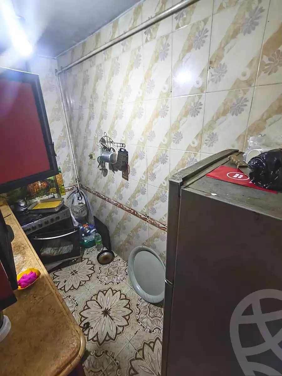 https://aqarmap.com.eg/en/listing/7331137-for-sale-alexandria-al-agamy-el-hanouvel-radwan-st