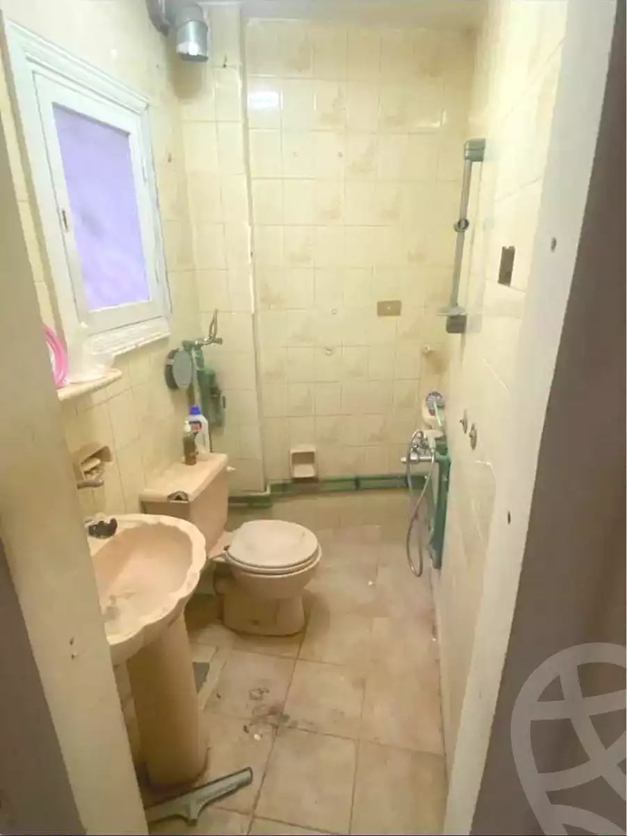 https://aqarmap.com.eg/ar/listing/7331186-for-sale-alexandria-ganaklis