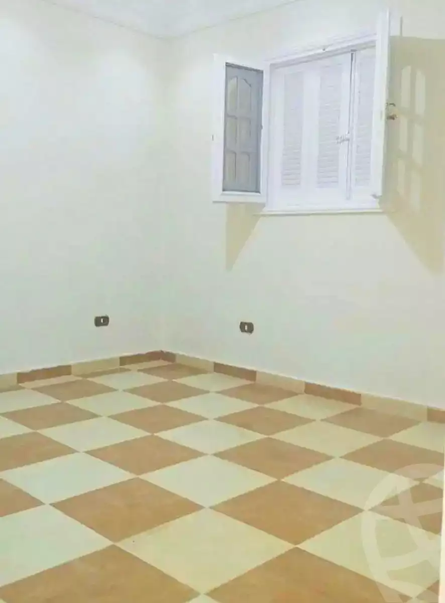 https://aqarmap.com.eg/ar/listing/7331250-for-sale-alexandria-sydy-bshr-sydy-bshr-bhry-ali-hipa-st