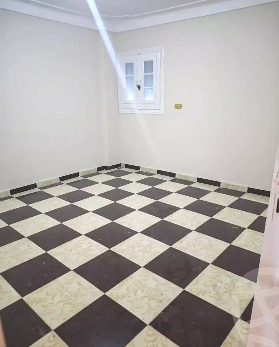 https://aqarmap.com.eg/ar/listing/7331228-for-sale-alexandria-al-agamy-lbytsh-el-hay-st