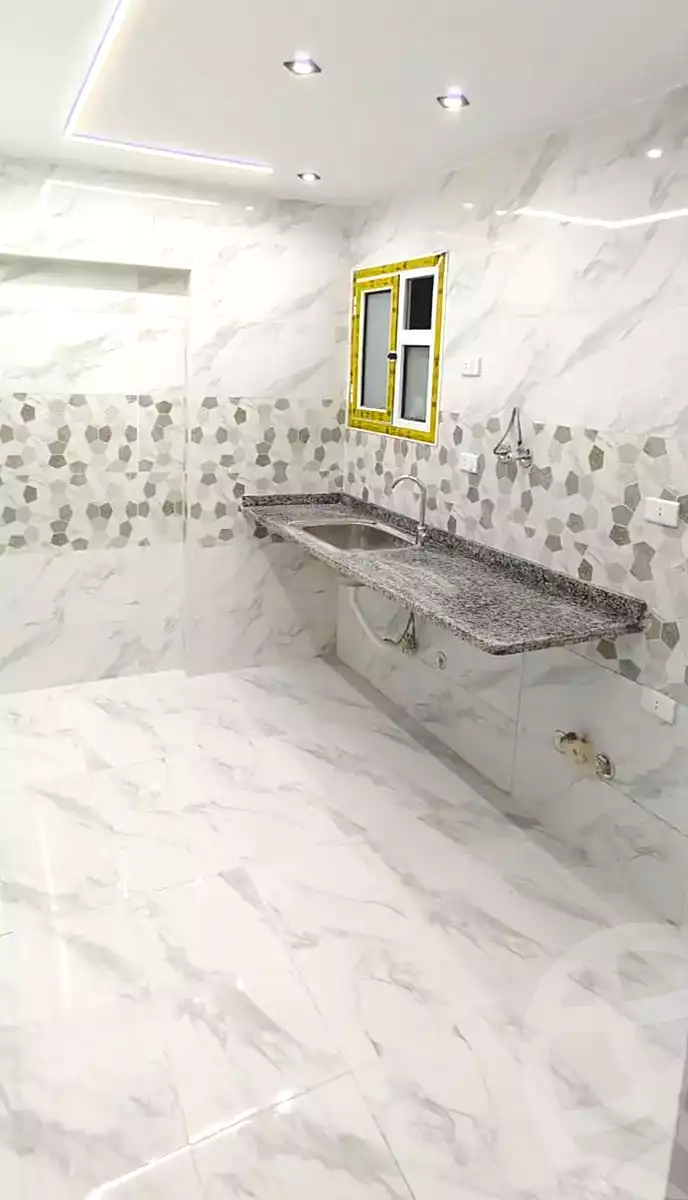 https://aqarmap.com.eg/en/listing/7331296-for-sale-alexandria-al-agamy-el-hanouvel-kasr-al-quiri-st-1