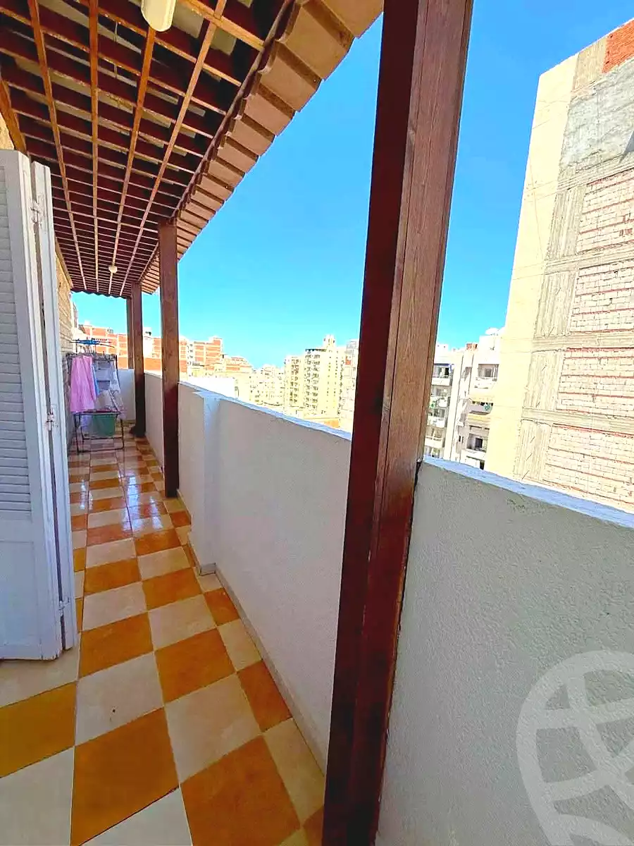 https://aqarmap.com.eg/ar/listing/7331407-for-sale-alexandria-el-asafra-l-sfr-bhry