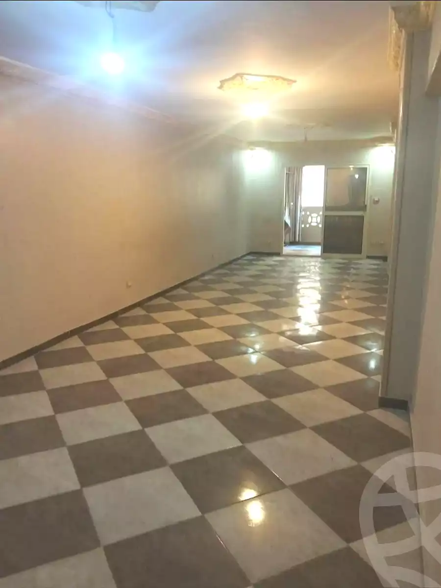 https://aqarmap.com.eg/ar/listing/7331636-for-rent-alexandria-new-miami