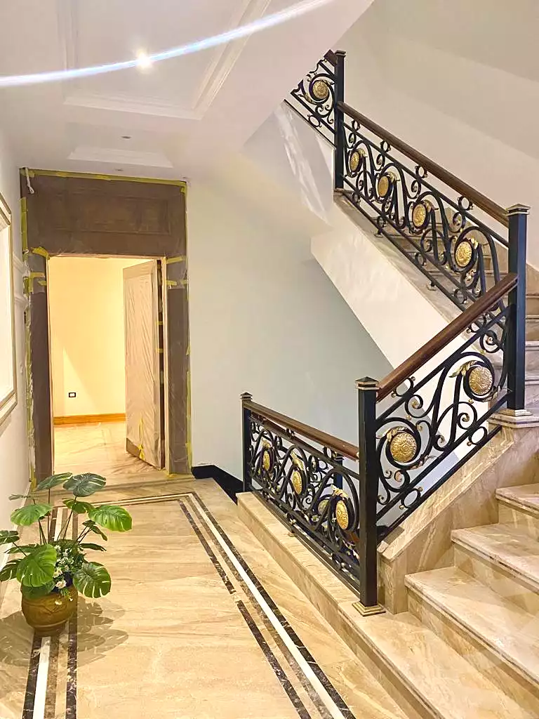 https://aqarmap.com.eg/ar/listing/7331721-for-sale-alexandria-kafr-abdo-sant-giyn-st