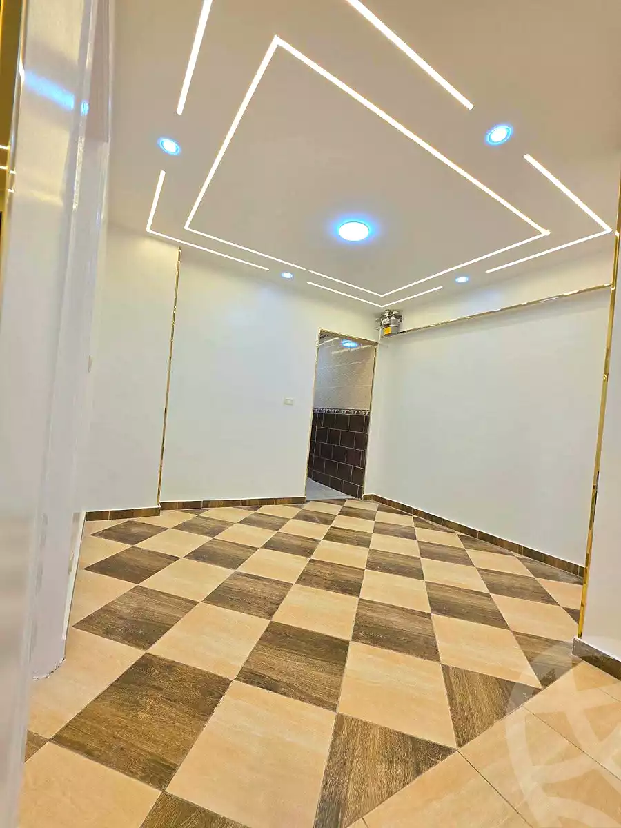https://aqarmap.com.eg/ar/listing/7331725-for-sale-alexandria-sydy-bshr-sydy-bshr-bhry-shr-mhmwd-l-yswy