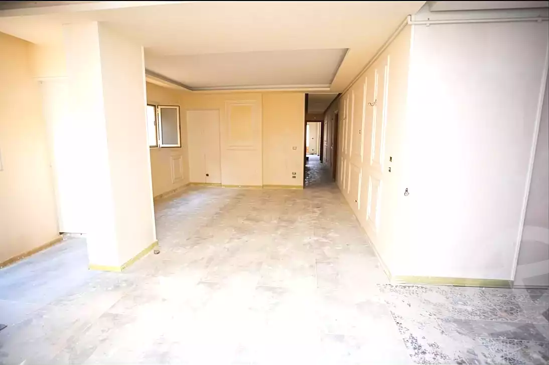 https://aqarmap.com.eg/en/listing/7331877-for-sale-alexandria-camp-cesar