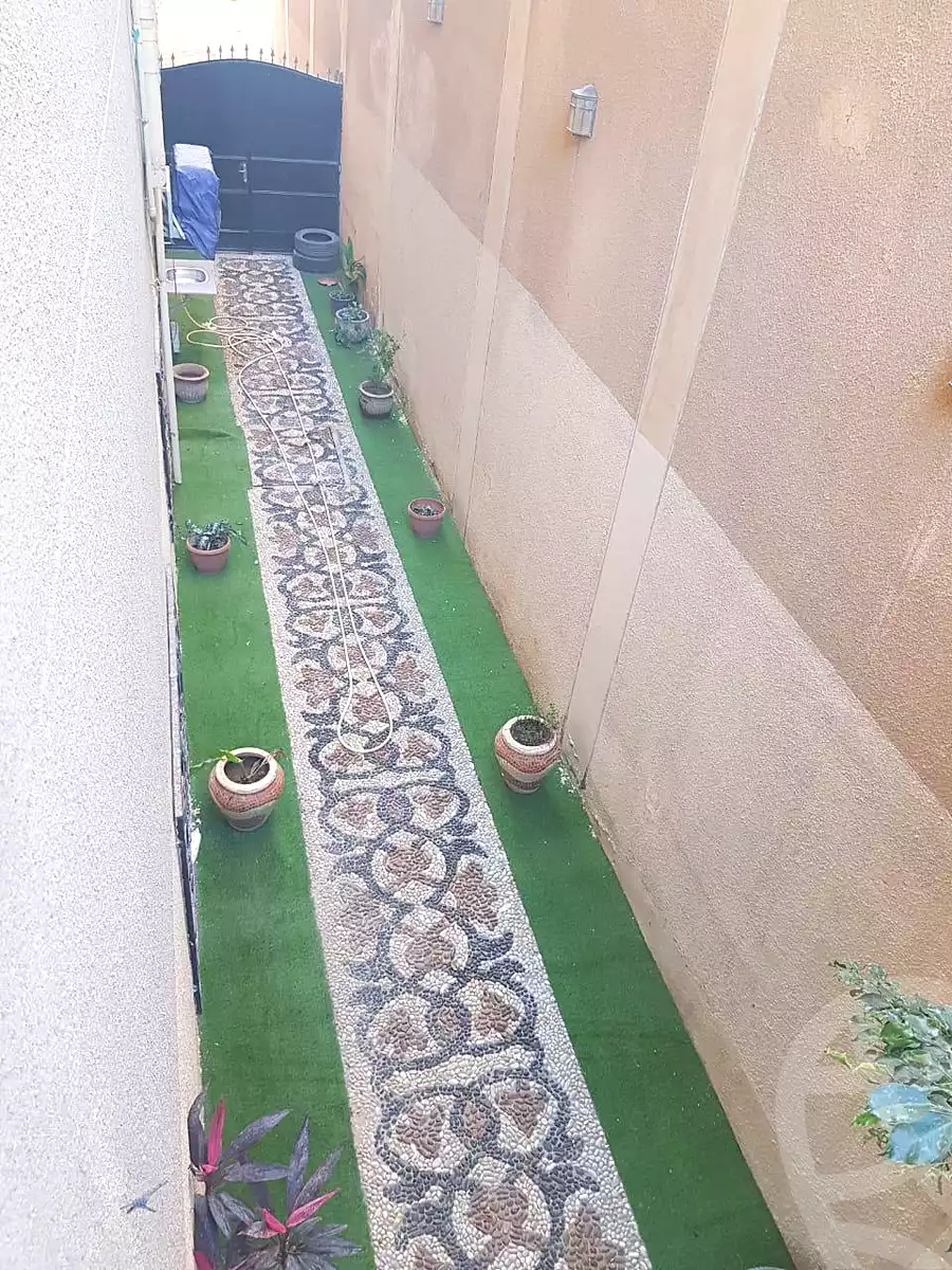 https://aqarmap.com.eg/ar/listing/7331964-for-sale-cairo-new-cairo-el-narges-el-narges-omarat-abdul-rahman-al-rafie-st