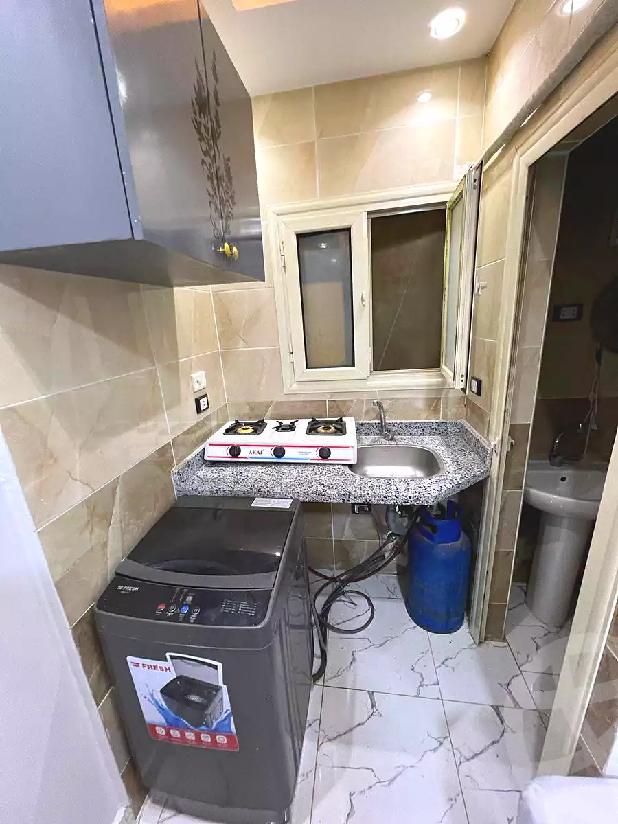 https://aqarmap.com.eg/ar/listing/7331959-for-rent-cairo-6th-of-october-el-ahyaa-neighborhood-1st-al-maahad