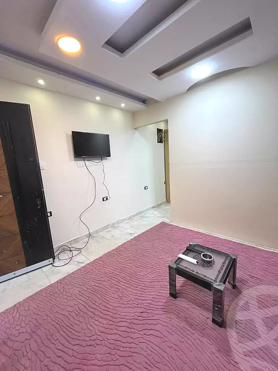 https://aqarmap.com.eg/ar/listing/7331970-for-rent-cairo-6th-of-october-el-ahyaa-neighborhood-1st-al-maahad